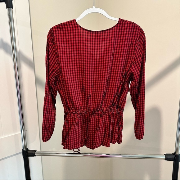 OLD NAVY Peplum Top Size‎ L - Picture 4 of 4